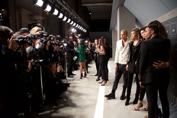 Balmain x H&M - kulisy pokazu w Nowym Jorku