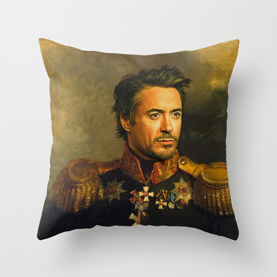 Brad Pitt i Leonardo DiCaprio w roli generałów!