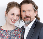 maya-i-ethan-hawke-7dfe1dd