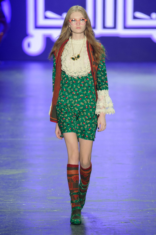 Anna Sui jesień-zima 2016/2017