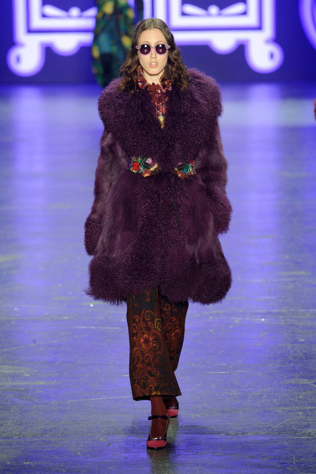 Anna Sui jesień-zima 2016/2017