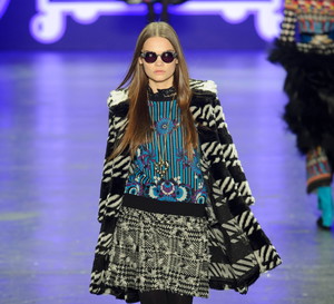 Anna Sui jesień-zima 2016/2017