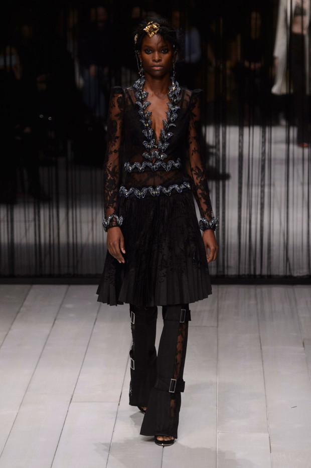 Alexander McQueen jesień-zima 2016/2017