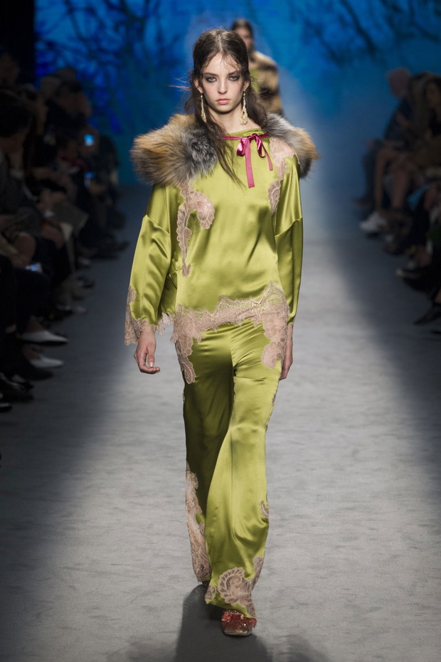 Alberta Ferretti jesień-zima 2016/2017