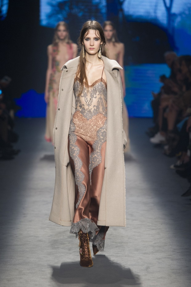 Alberta Ferretti jesień-zima 2016/2017