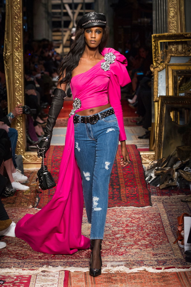Moschino jesień-zima 2016/2017