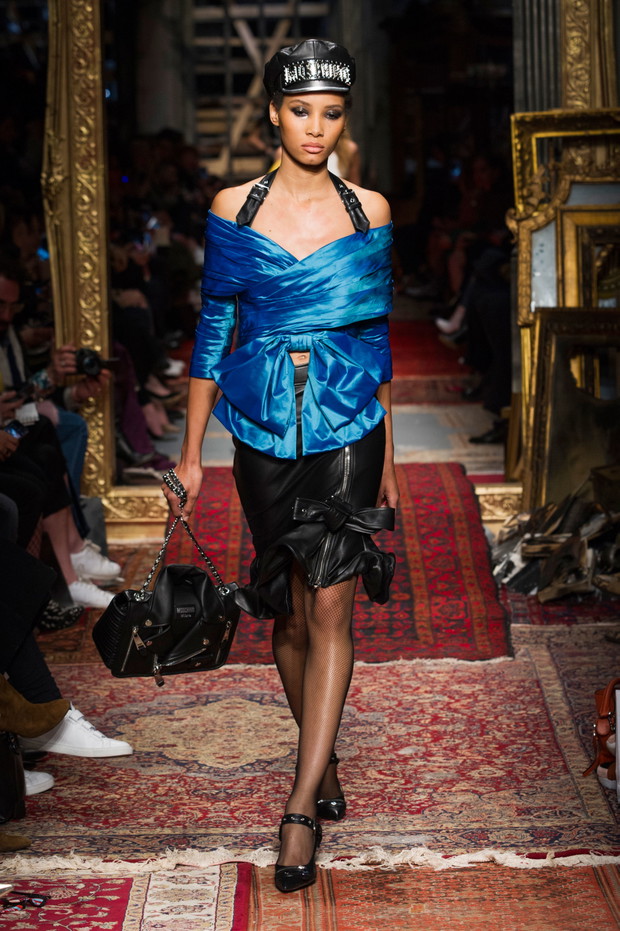 Moschino jesień-zima 2016/2017