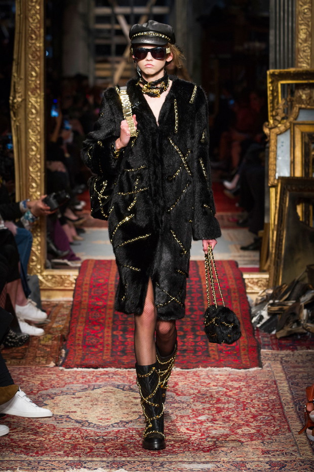 Moschino jesień-zima 2016/2017