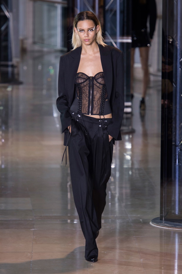 Anthony Vaccarello jesień-zima 2016/2017