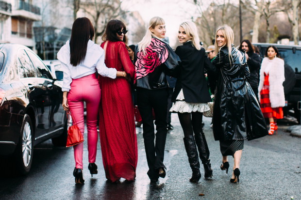 Street Style Paris Fashion Week
