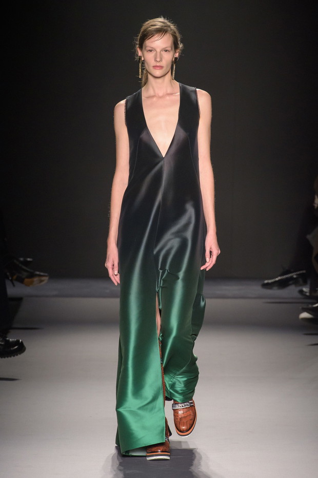 Najnowszy pokaz Lanvin