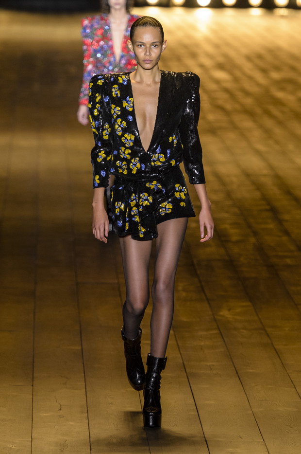 Najnowszy pokaz Saint Laurent