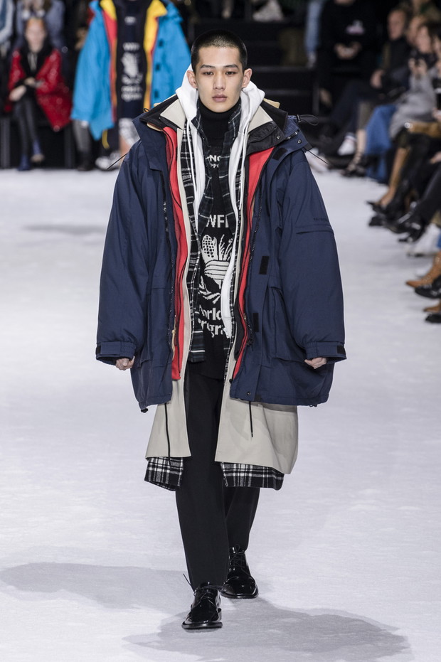 Nowy pokaz Balenciaga