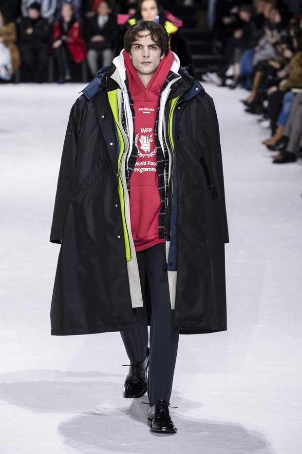 Nowy pokaz Balenciaga