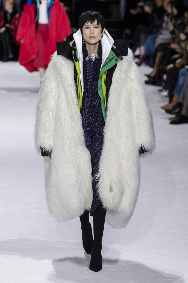 Nowy pokaz Balenciaga