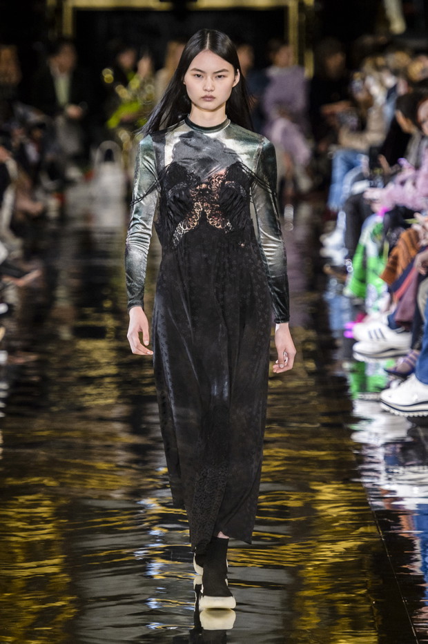 Nowa kolekcja McCartney AW18
