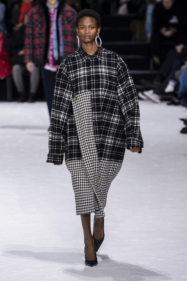 Nowy pokaz Balenciaga
