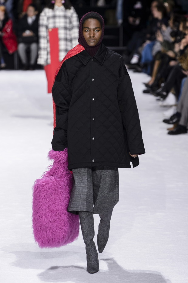 Nowy pokaz Balenciaga