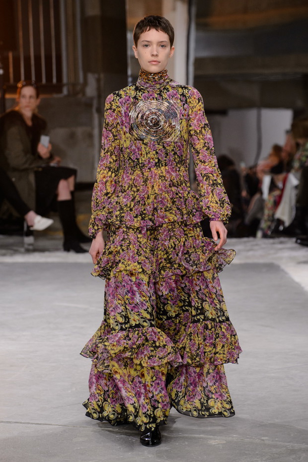 Pokaz Giambattista Valli w Paryżu