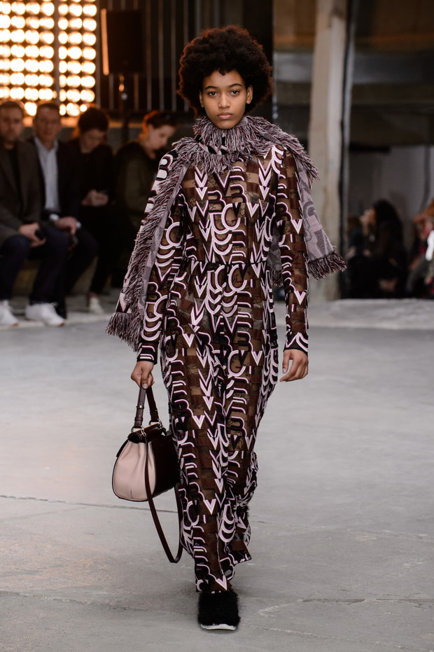 Pokaz Giambattista Valli w Paryżu