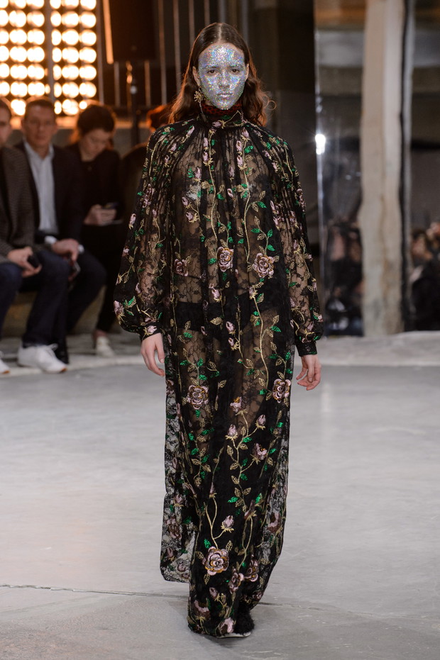 Pokaz Giambattista Valli w Paryżu