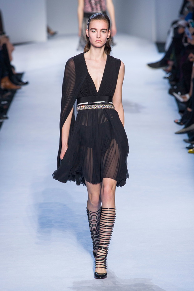 Giambattista Valli jesień-zima 2016/2017