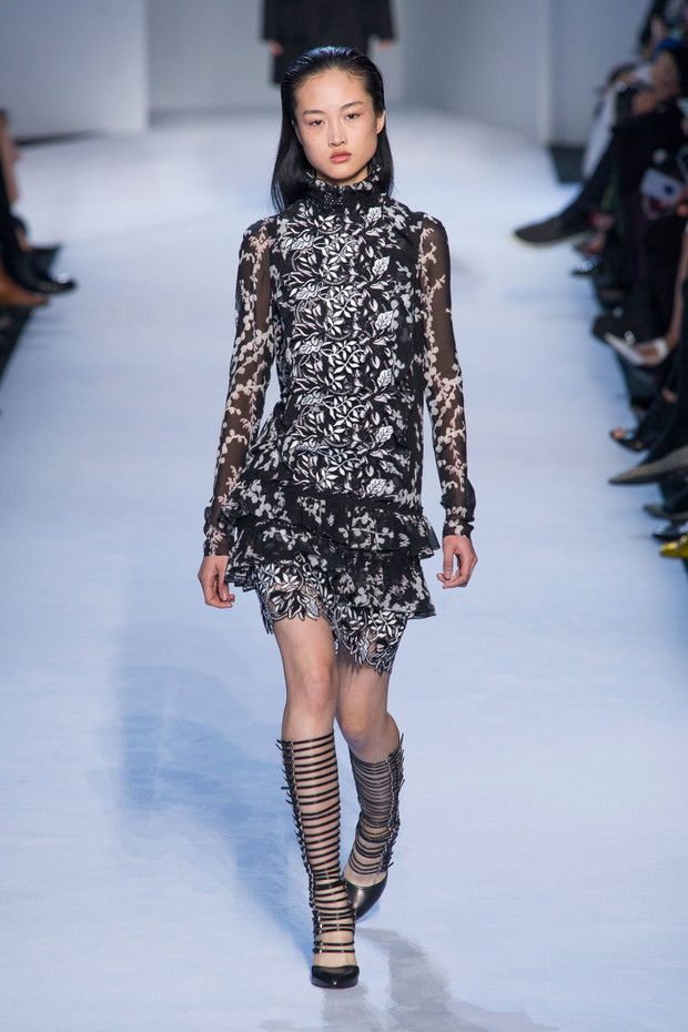 Giambattista Valli jesień-zima 2016/2017
