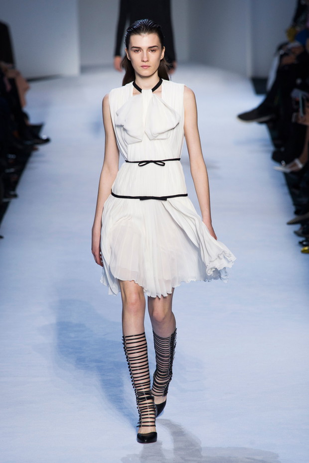 Giambattista Valli jesień-zima 2016/2017