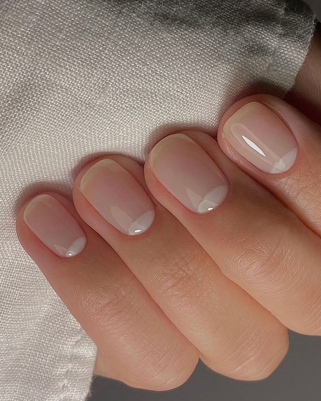 nails