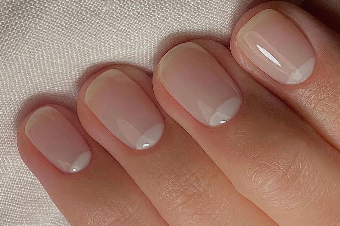 nails