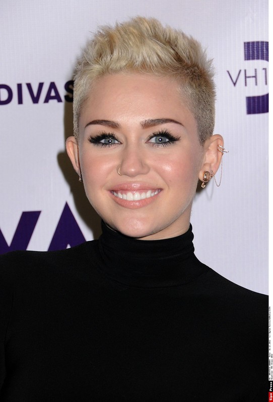 Miley Cyrus, 2012 rok