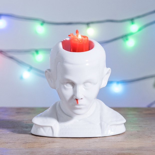 Świecznik z Jedenastką, Firebox, cena około 30 funtów