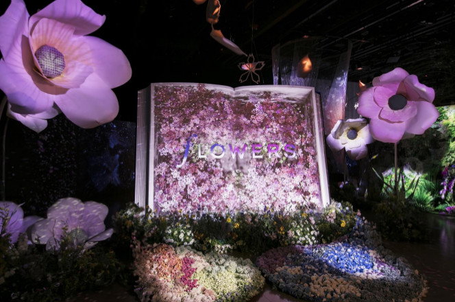 World Flowers na iSaloni, instalacja NAKED