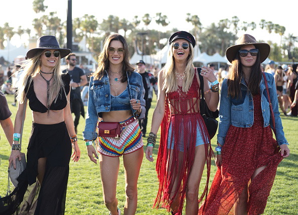 Street fashion: Coachella 2018