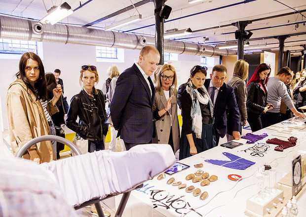 Łódź Design 2018, wystawa młodych projektantów make me!