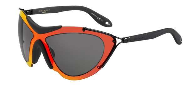 RICCARDO TISCI DLA GIVENCHY, fot. mat. prasowe, GIVENCHY ‘VISOR’ MOD. GV 7013/S