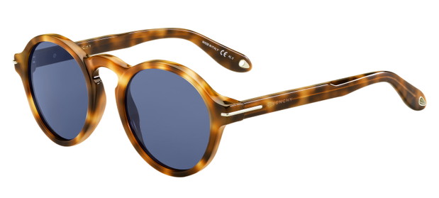 RICCARDO TISCI DLA GIVENCHY, fot. mat. prasowe, GIVENCHY ‘STAPLE’ MOD. GV 7001/S