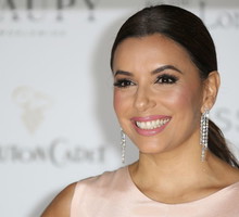 Eva Longoria wyszła za mąż! Zobacz suknię ślubną gwiazdy