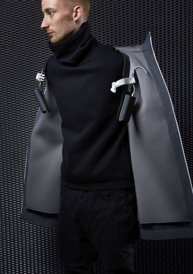 Bolt Powerparka - Thom Kool (wystawa Error. Czy chcesz kontynuować)Bolt Powerparka - Thom Kool (wystawa Error. Czy chcesz kontynuować)