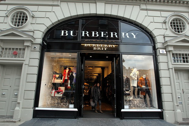 Największe firmy odzieżowe w 2016 roku 25. Burberry Group (miejsce w rankingu Fobers Global 2000: 1665) fot. East News