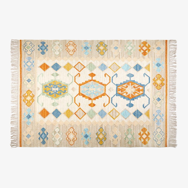 Dywan kilim, ZARA HOME, 999 zł zamiast 1999 zł