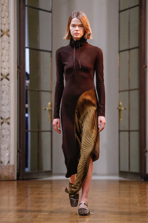 Pokaz Victoria Beckham FW18