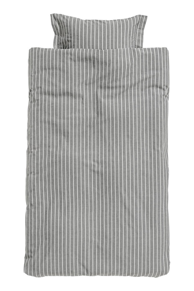 Pościel w paski, H&M HOME, 79,90 zł
