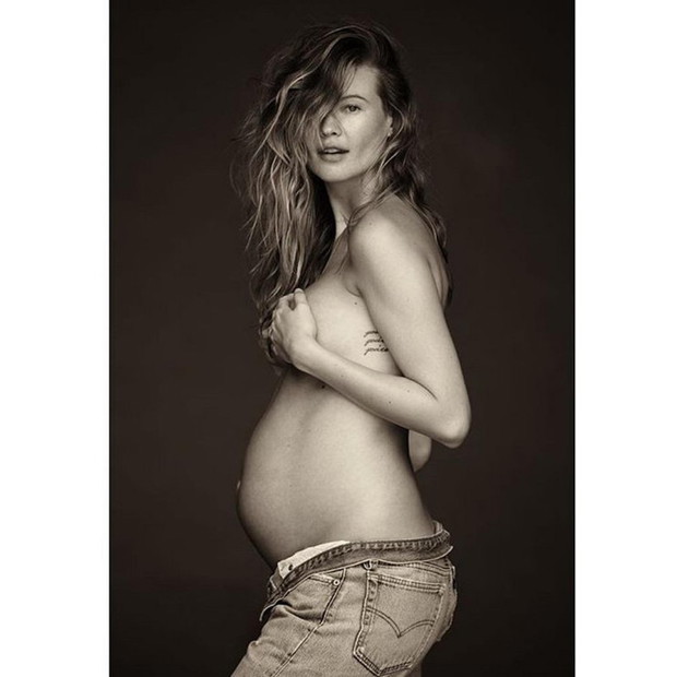 Aniołki Victoria's Secret w ciąży: Behati Prinsloo i Candice Swanepoel