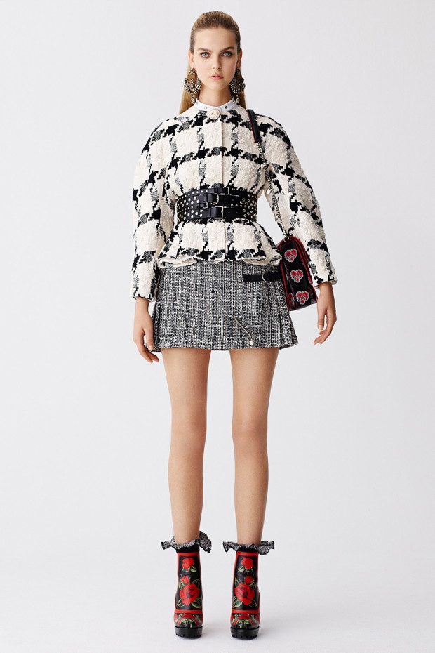 Alexander McQueen Resort 2017