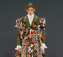 Viktor & Rolf haute couture jesień-zima 2016/2017, fot. Imaxtree