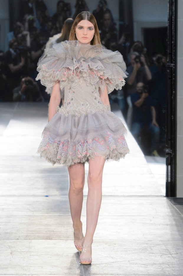 Alexis Mabille haute couture jesień-zima 2016/2017, fot. Imaxtree