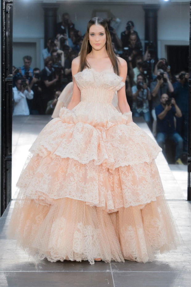 Alexis Mabille haute couture jesień-zima 2016/2017, fot. Imaxtree