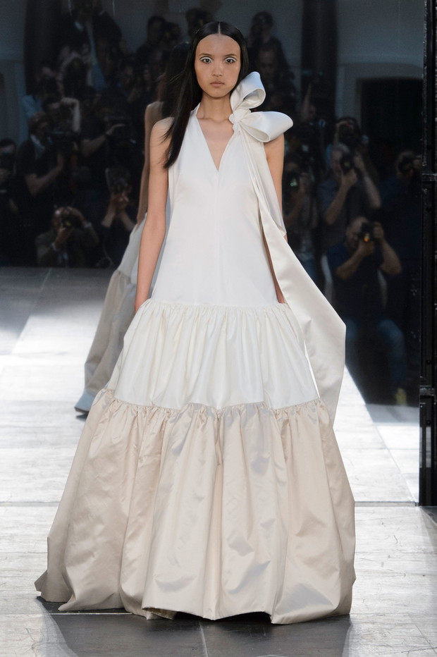 Alexis Mabille haute couture jesień-zima 2016/2017, fot. Imaxtree