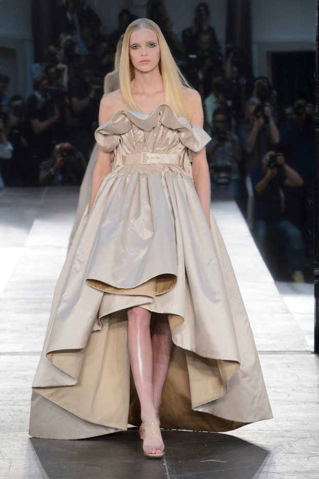 Alexis Mabille haute couture jesień-zima 2016/2017, fot. Imaxtree